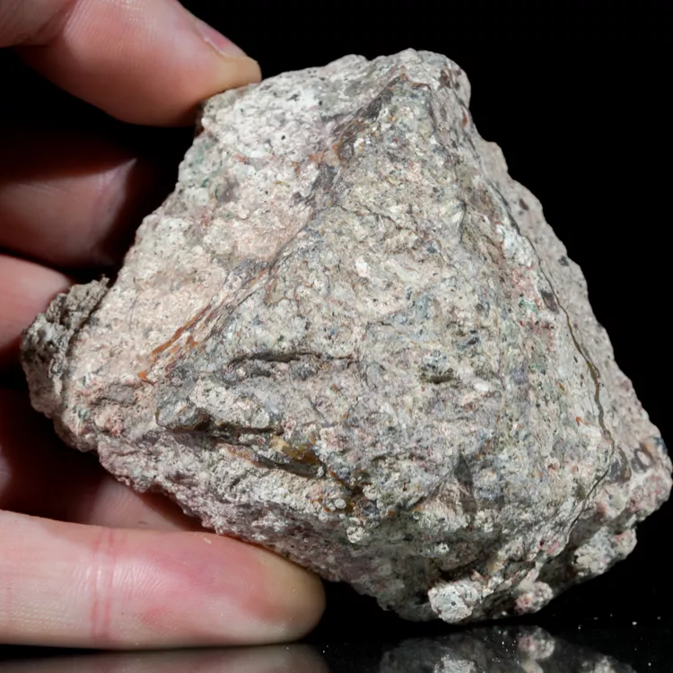 agat-z-nowego-kosciola-kamienie-polski (118) (Copy).webp