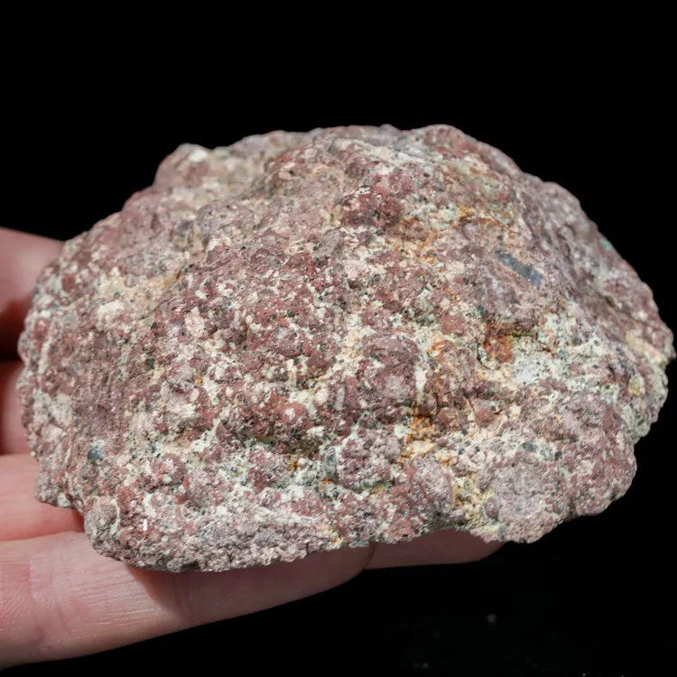 agat-z-nowego-kosciola-kamienie-polski (72) (Copy).webp