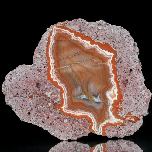 agat-z-nowego-kosciola-kamienie-polski (86) (Copy).webp