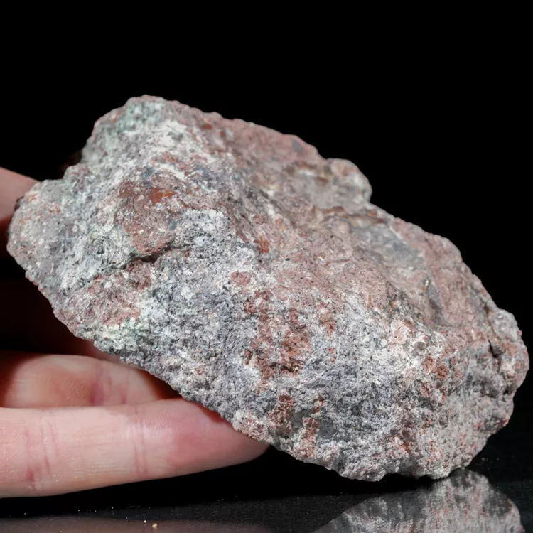 agat-z-nowego-kosciola-kamienie-polski (85) (Copy).webp