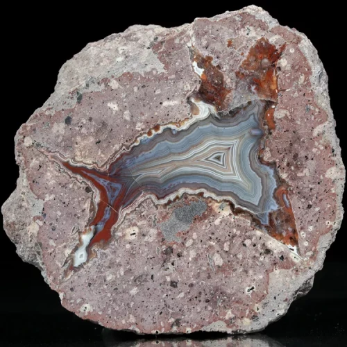 agat-z-nowego-kosciola-kamienie-polski (125) (Copy).webp