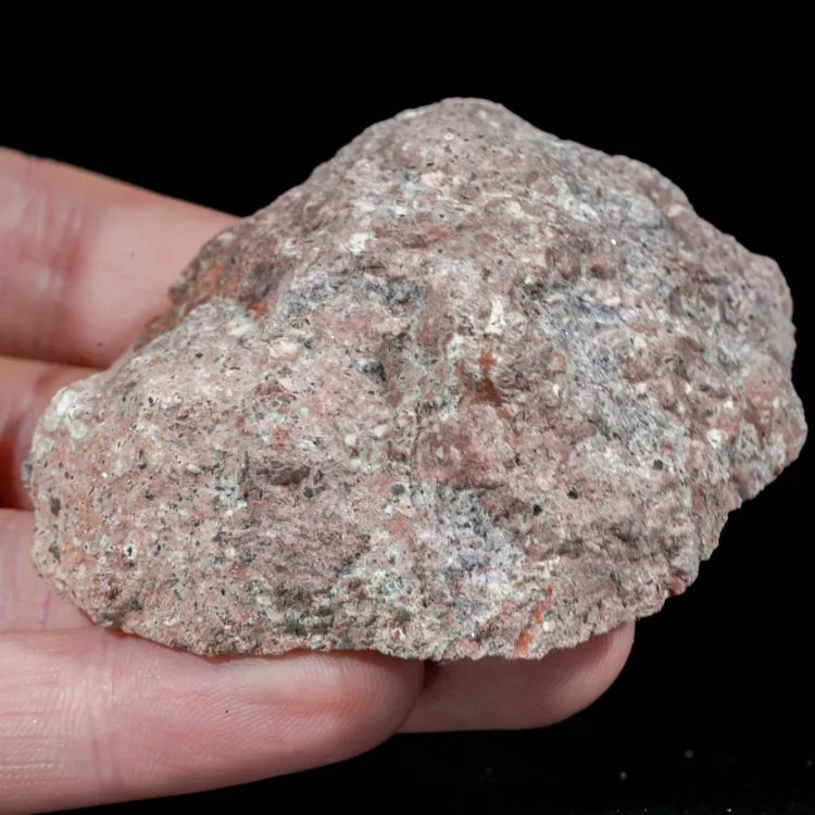 agat-z-nowego-kosciola-kamienie-polski (189) (Copy).webp