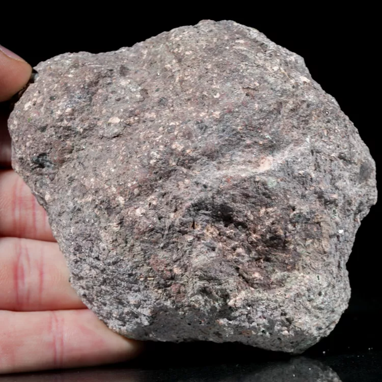 agat-z-nowego-kosciola-kamienie-polski (108) (Copy).webp