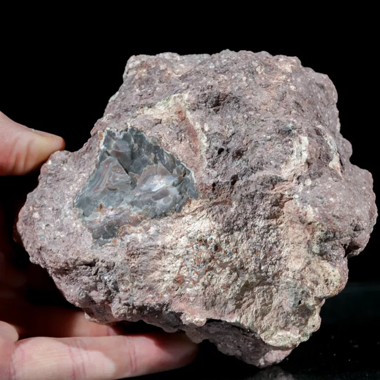 agat-z-nowego-kosciola-kamienie-polski (3) (Copy).webp