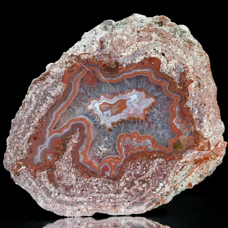 agat-z-nowego-kosciola-kamienie-polski (100) (Copy).webp