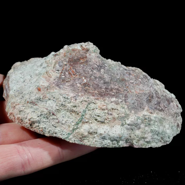 agat-z-nowego-kosciola-kamienie-polski (104) (Copy).webp