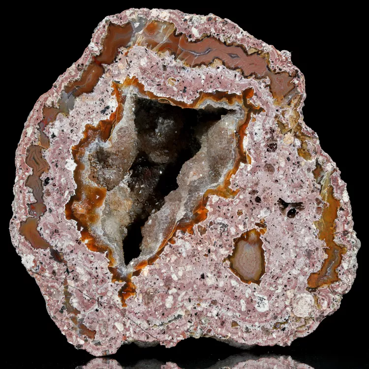 agat-z-nowego-kosciola-kamienie-polski (129) (Copy).webp