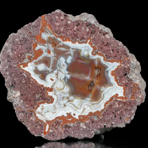 agat-z-nowego-kosciola-kamienie-polski (164) (Copy).webp