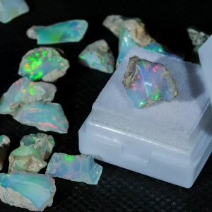 opal-szlachetny-surowy-etiopia (2) (Copy).webp