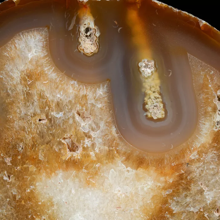 sumatra-agate-indonesia-collector (59).webp