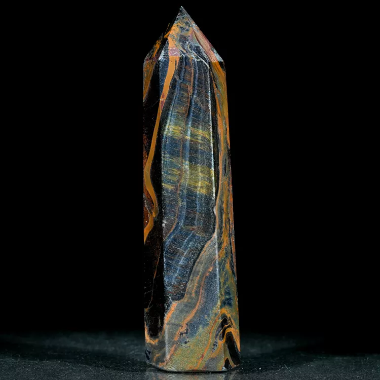 obelisk-z-kamienia-wieza-dekoracja-ochronna (19).webp