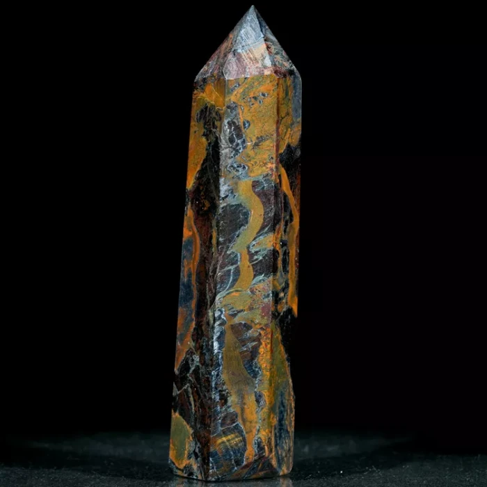 obelisk-z-kamienia-wieza-dekoracja-ochronna (20).webp