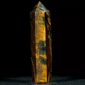 obelisk-z-kamienia-wieza-dekoracja-ochronna (25).webp