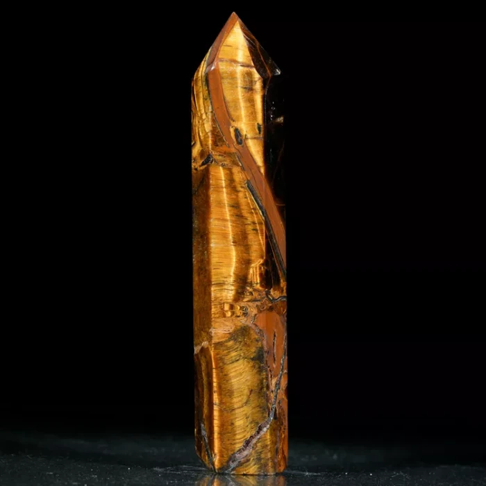 obelisk-z-kamienia-wieza-dekoracja-ochronna (29).webp