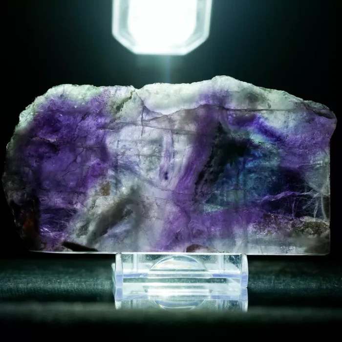 fluoryt-teczowy-plaster-fioletowy (11).webp