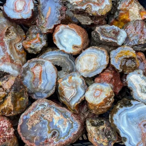 raw-agates-from-morocco-agouim (Copy).webp