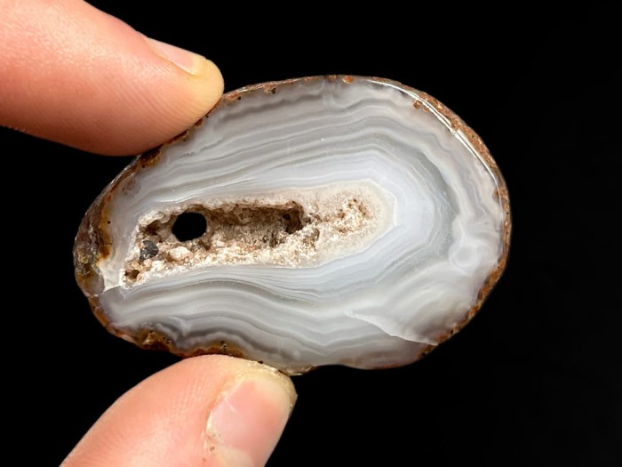 Agat Kryształ MInerał 2_1.jpg