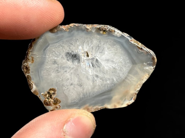 Agat Kryształ MInerał 5_1.jpg