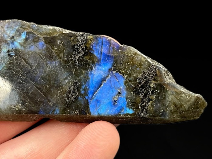 Labradoryt minerał kryształ 7_2.jpg