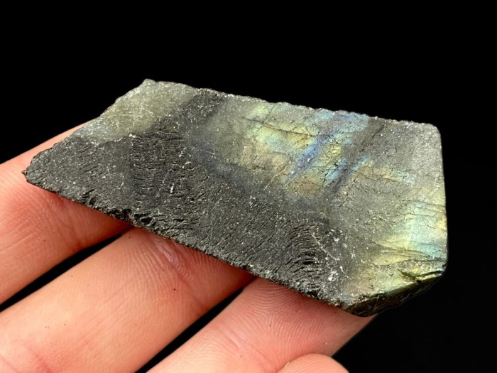 Labradoryt piękny minerał 1_2.jpg